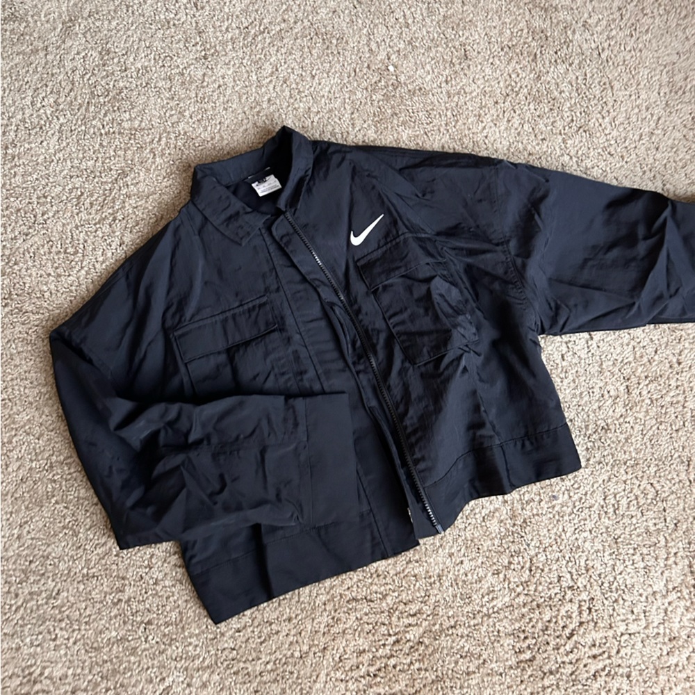 Nike cropped jacket